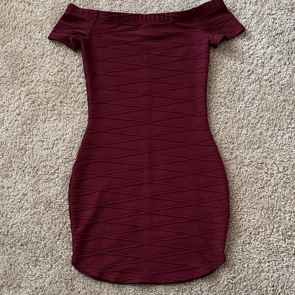 Windsor Dresses & Skirts - Windsor Off-Shoulder Burgundy Mini Dress